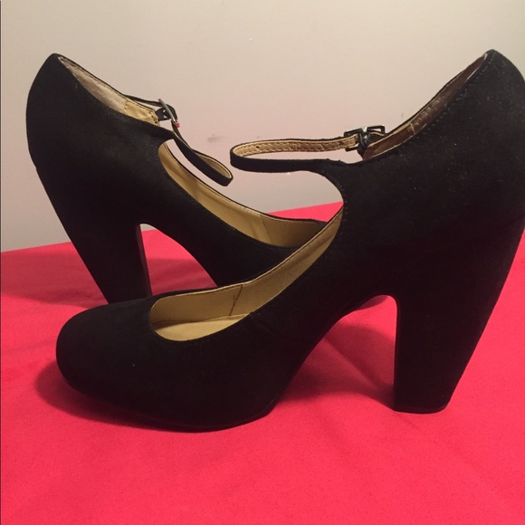 American Rag Cie, black suede shoes size 8 - Picture 3 of 8